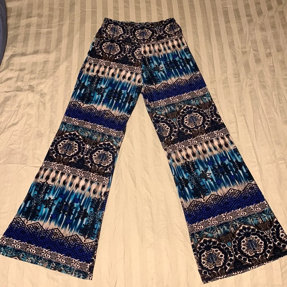 WinWin Palazzo Pants - Picture 1 of 4